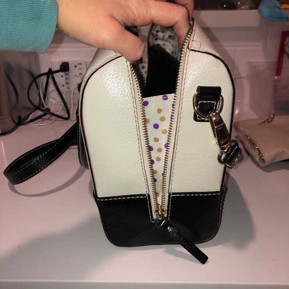 Kate Spade Purse - Picture 2 of 6